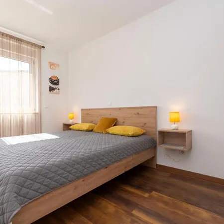 Kokic Apartman Brodarica