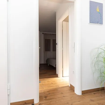 Kokic Apartman Brodarica