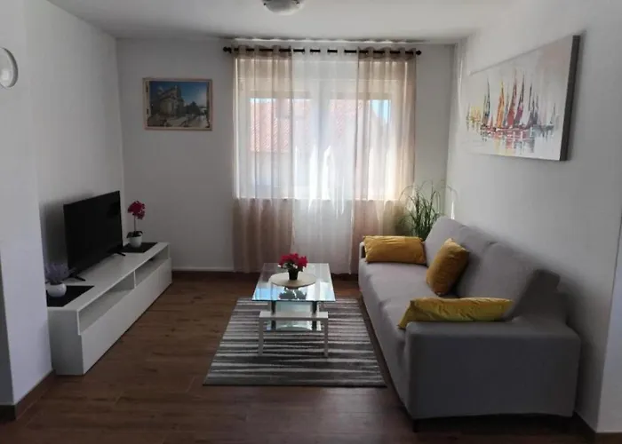 Kokic * Brodarica (Sibenik-Knin)